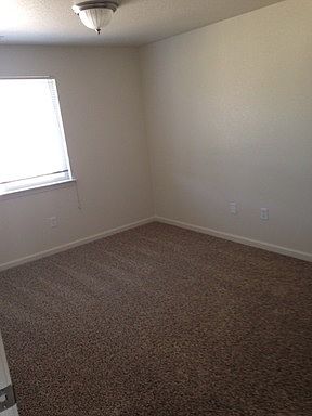 5th image of 1454 Hussman Ave APT 1B