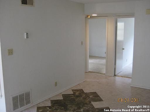 3rd image of 10601-10607 Starcrest Dr