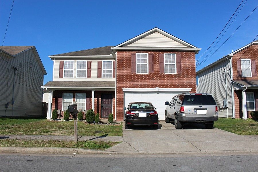 1st image of 3041 Ewingdale Dr