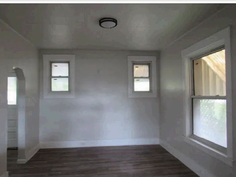 417 Hays Ave — Photo 13