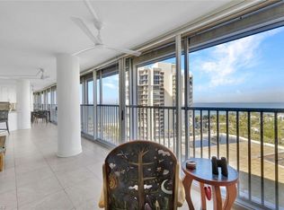 4041 Gulf Shore Blvd N APT 907, Naples, FL 34103