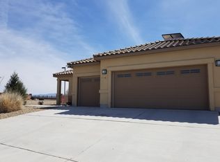1580 Camino Rustica SW, Los Lunas, NM 87031