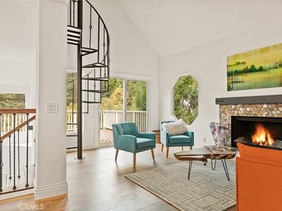 580 Karenken Pines Dr, Lake Arrowhead, CA, 92352