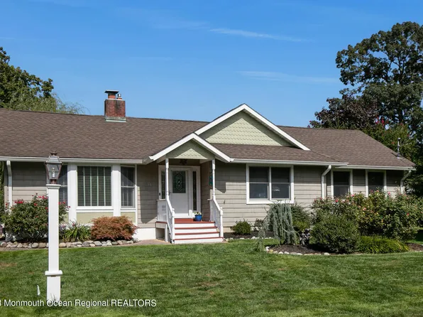 231 Vansant Avenue, Island Heights, NJ 08732