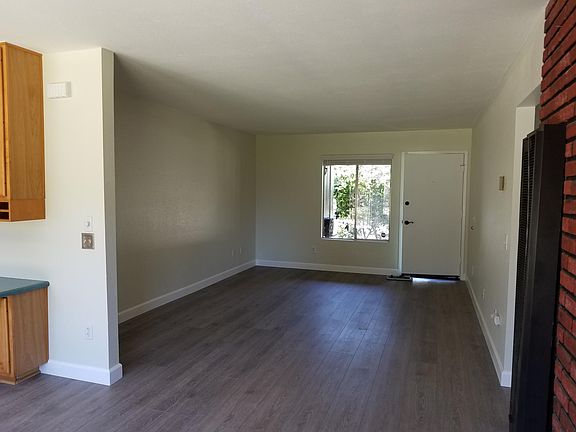 4th image of 7512 New Salem St