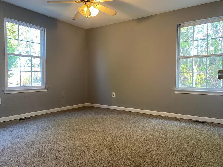 7953 Innkeeper Dr — Photo 15