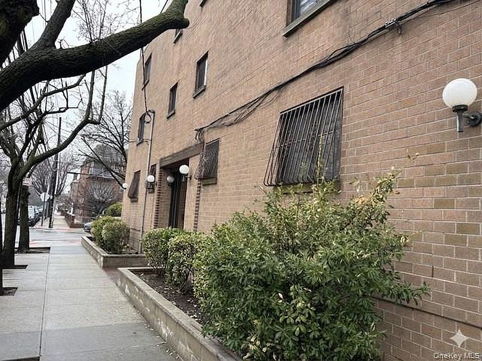 1st image of 5616 Seabury St APT 2A