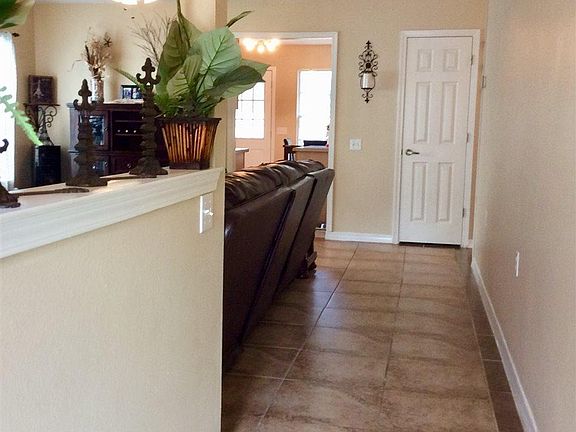 3rd image of 1346 Sterling Point Pl