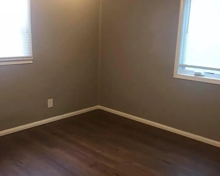 212 Crystal Lake Dr — Photo 9