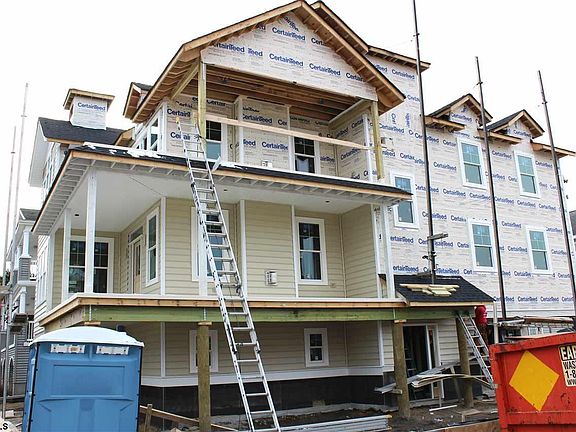 2nd image of 200 51st St #1