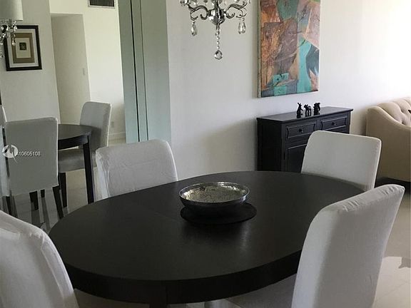2nd image of 100 Bayview Dr APT 218