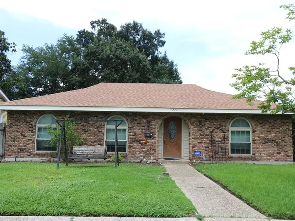 713 Colony Pl, Metairie, LA 70003