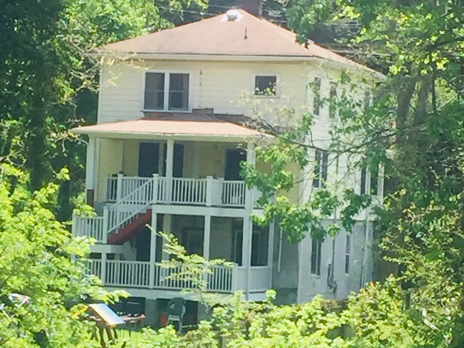 41 Elizabeth Pl — Photo 2