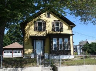 388 Elm St, Woonsocket, RI 02895