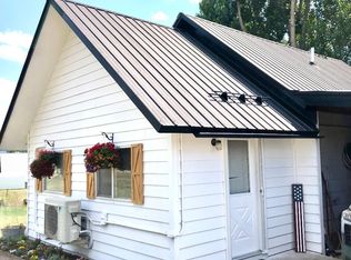 158 Riverside Dr, Eureka, MT 59917