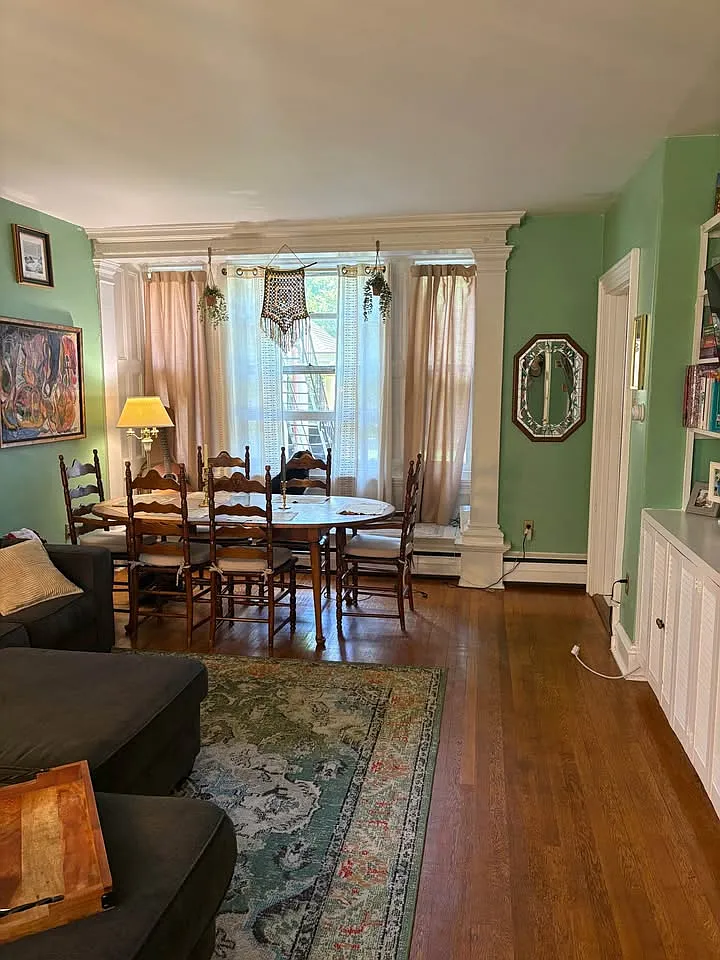 2 bed, 1100 sqft, $2,295 — Photo 2