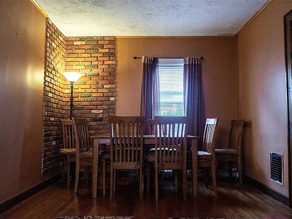 4th image of 840 Wallace Ave