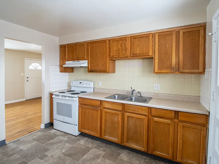 1707-1721 W 52nd Ave — Photo 5