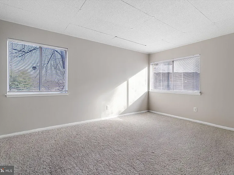 10239 Prince Pl #26-102 — Photo 26