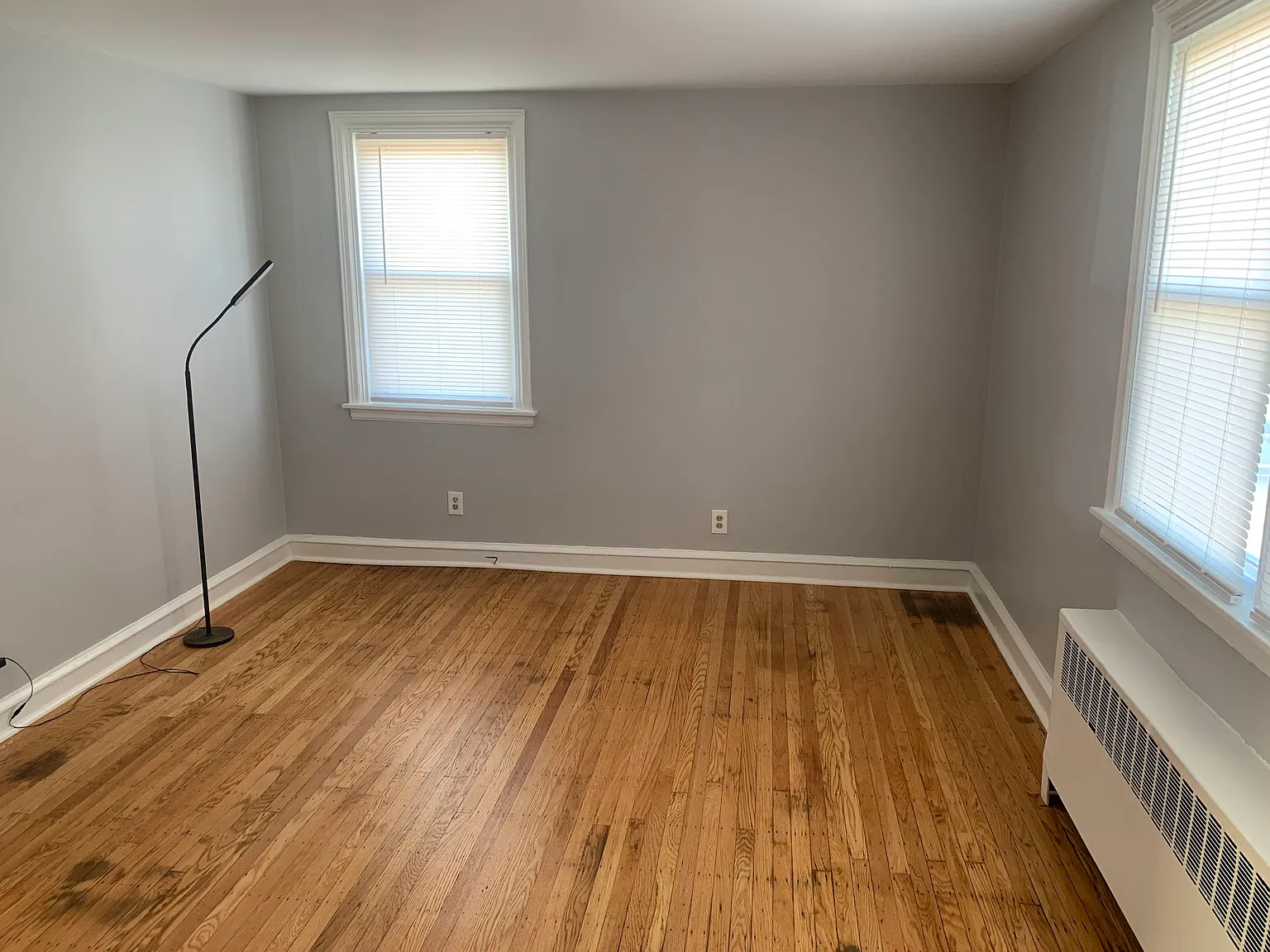 2 bed, 1200 sqft, $1,300 — Photo 3