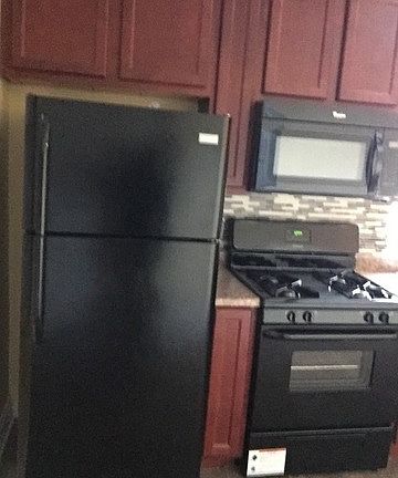 2nd image of 5640 S Loomis Blvd #1