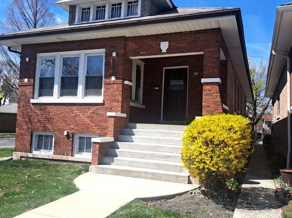 901 N Harvey Ave, Oak Park, IL 60302