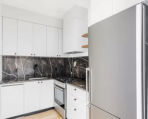 1st image of 260 Gold St APT 714