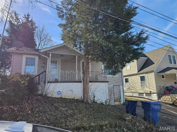 9422 Chester Ave, Saint Louis, MO 63114