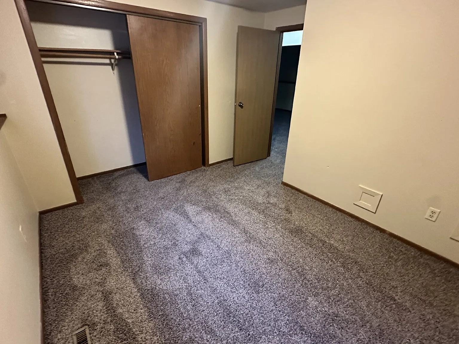 2 bed, 1.0 bath, 525 sqft, $750 — Photo 3