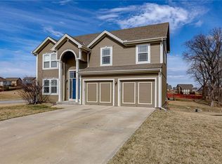 8300 NE 104th Ter, Kansas City, MO 64157