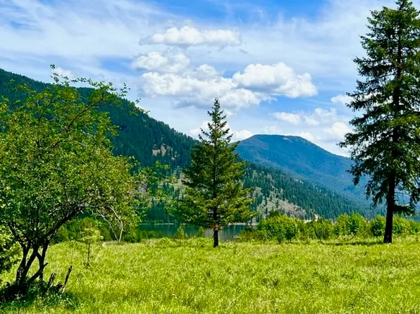 6 Sapphire Ln W, Trout Creek, MT 59874