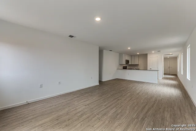 11715 Blasting Way — Photo 3