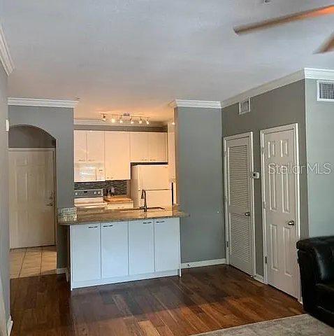 1216 S Missouri Ave #214 — Photo 11
