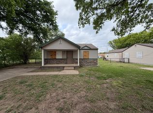 1414 E Arnold St, Wichita, KS 67214