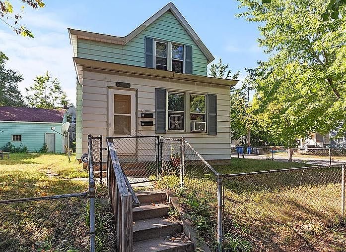 1st image of 2327 N 6th St #1