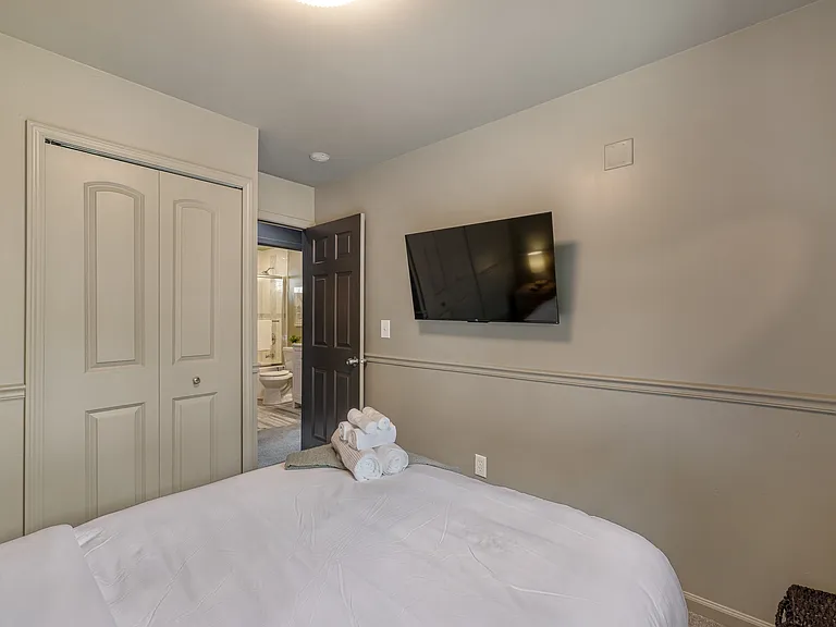 11166 Riverview Dr — Photo 20