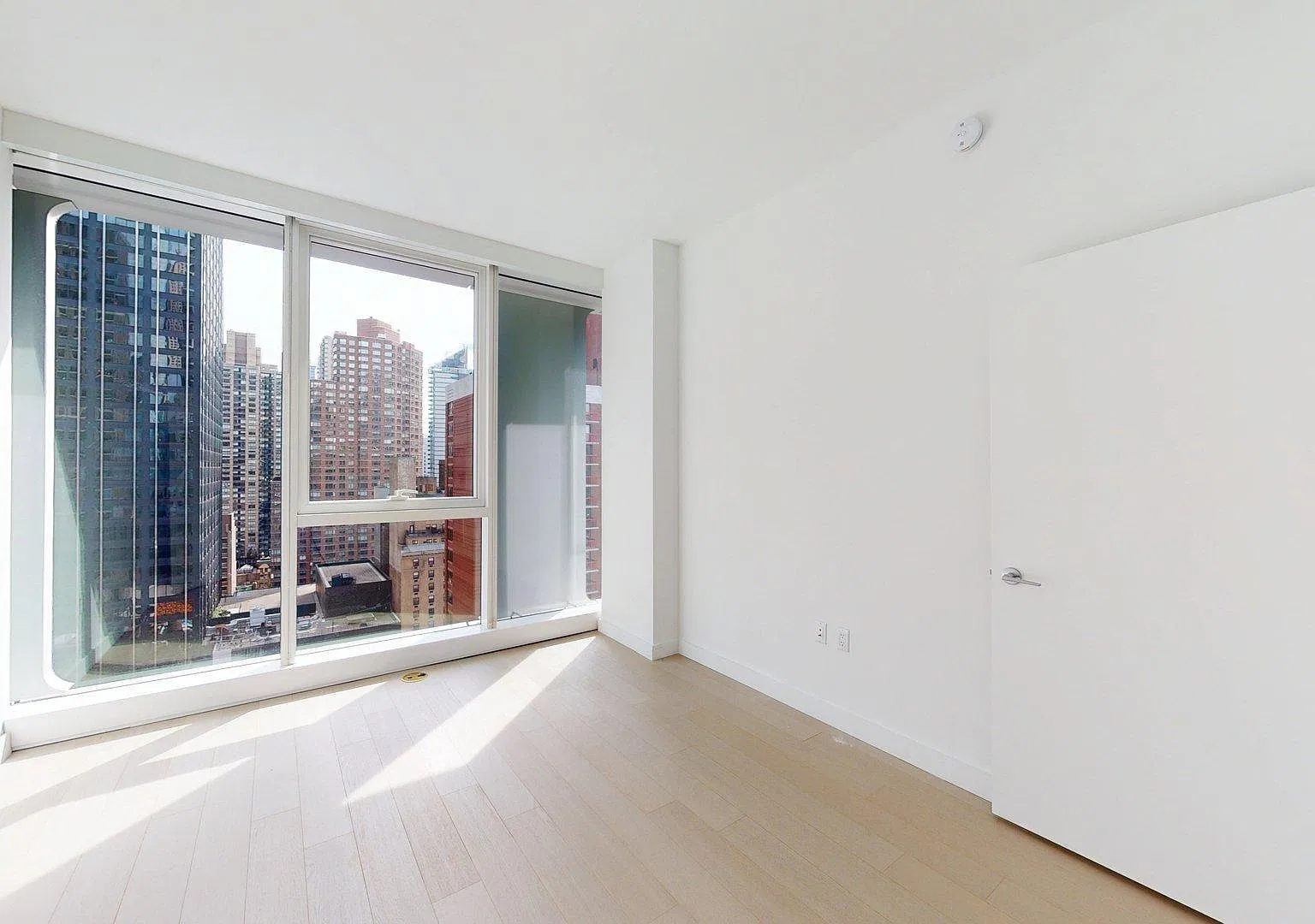 242 West 53rd Street — Photo 4