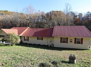293 Berry Hollow Rd, Speedwell, TN 37870