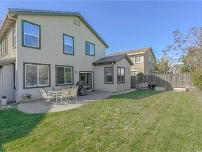 2124 Caravaggio Dr — Photo 12
