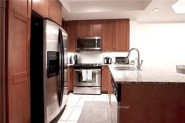 432 Kenneth Ave #3 — Photo 6
