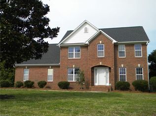 545 Macy Grove Rd, Kernersville, NC 27284