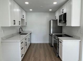 302 Borel Ln, Danville, CA 94526