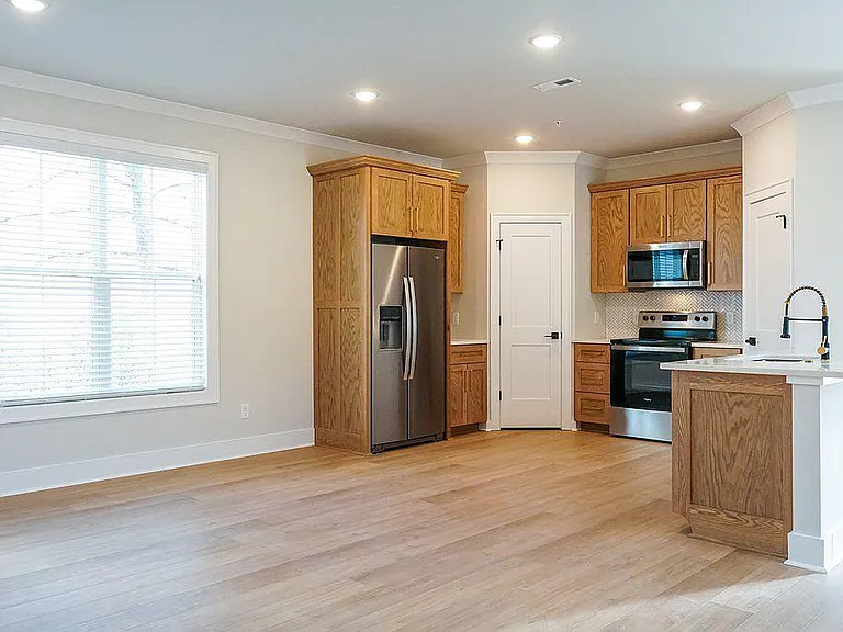 1002 Encore Dr #1002 — Photo 5