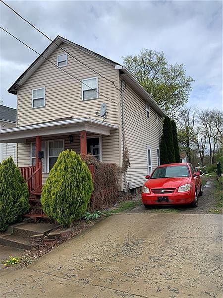 2nd image of 339 Maple Ave