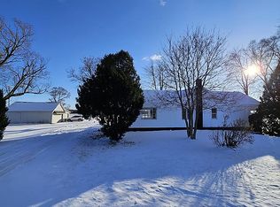 2450 E Cleveland Rd, Ashley, MI 48806