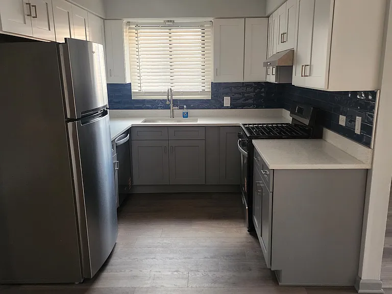 15709 Terrace Dr #1B — Photo 7