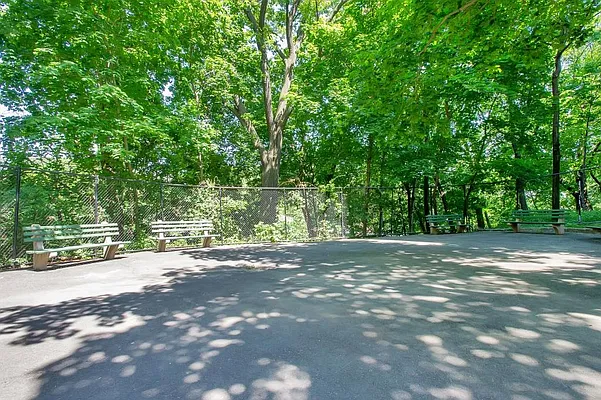 Sold by Douglas Elliman | media 32