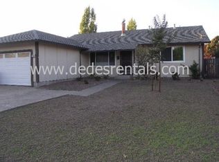 7936 Santa Barbara Dr, Rohnert Park, CA 94928
