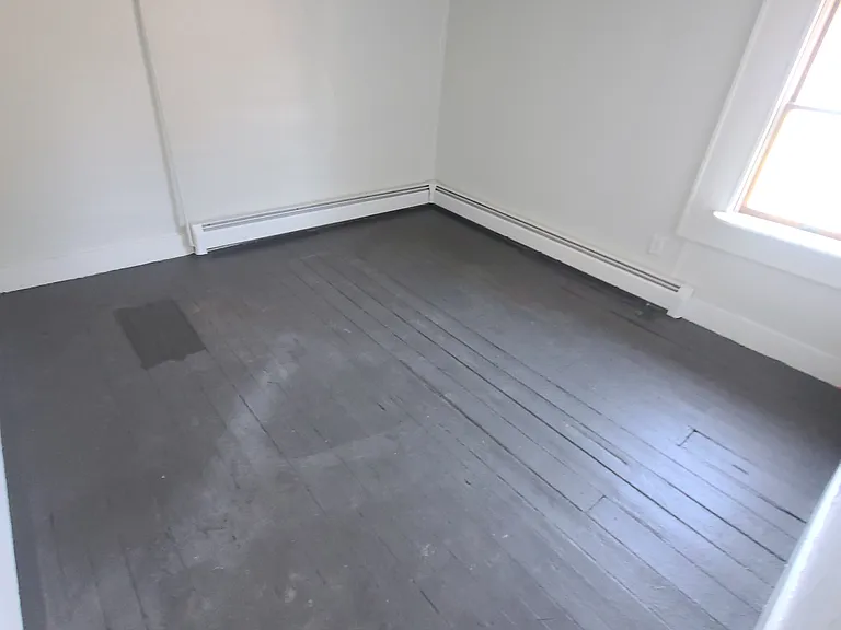 450 Old Cranberry Rd — Photo 8