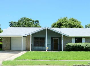 9423 Millbrook Dr, San Antonio, TX 78245
